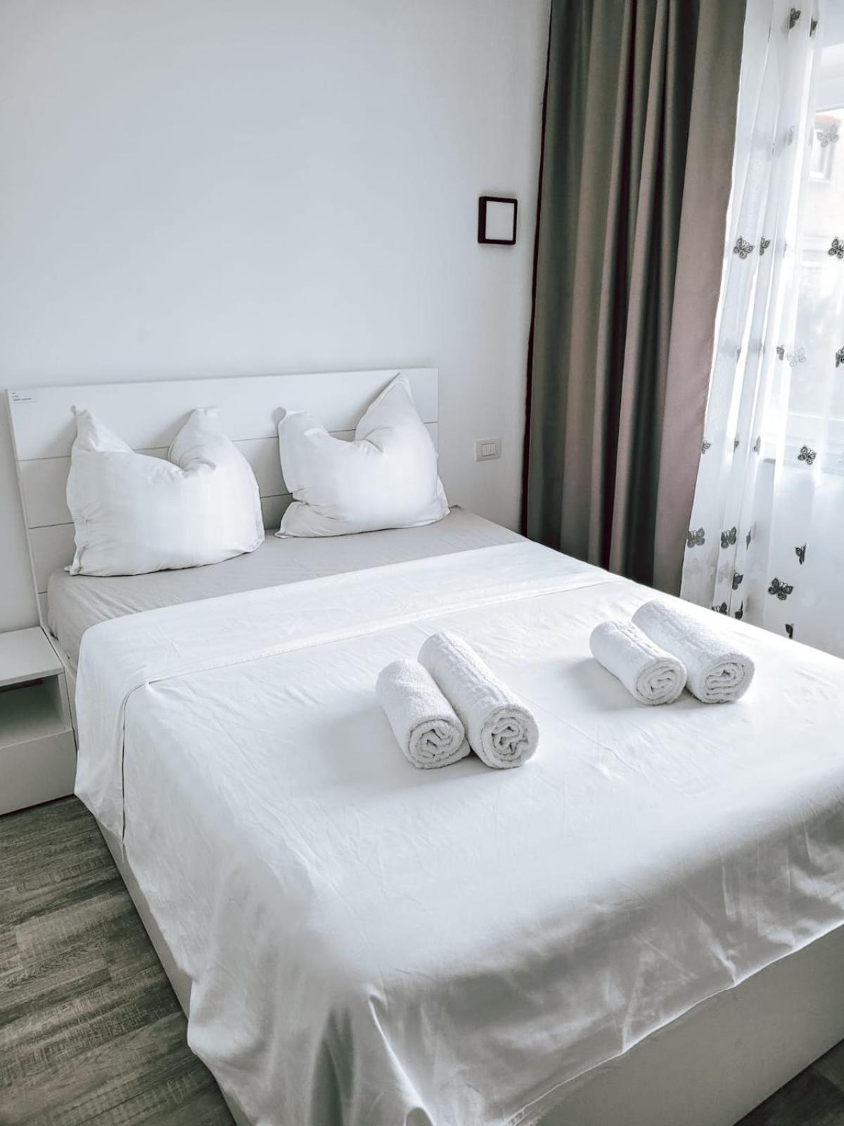 Cosy Apartment Făgăraş Eksteriør bilde